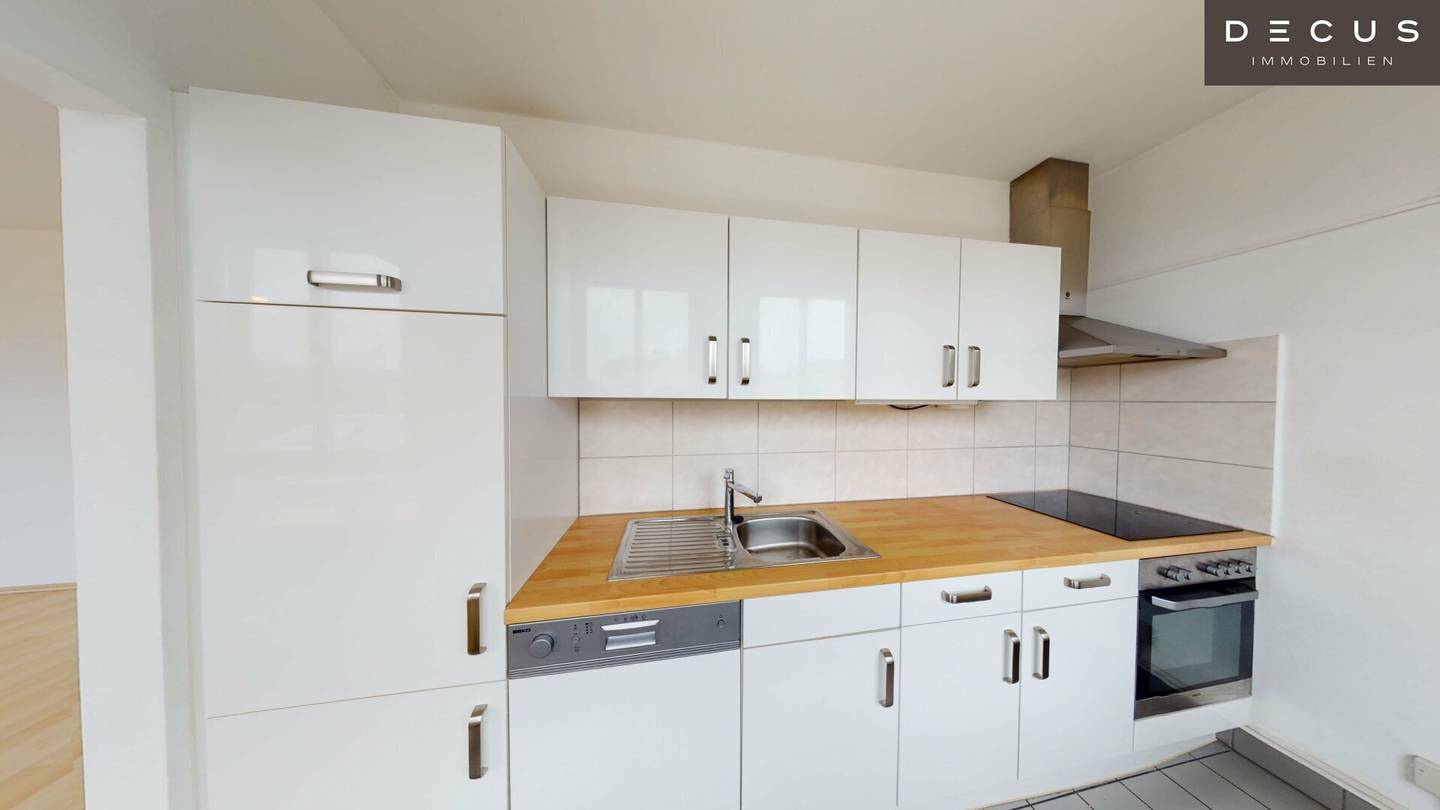 Apartment with fitted kitchen and elevator near Traisenpark