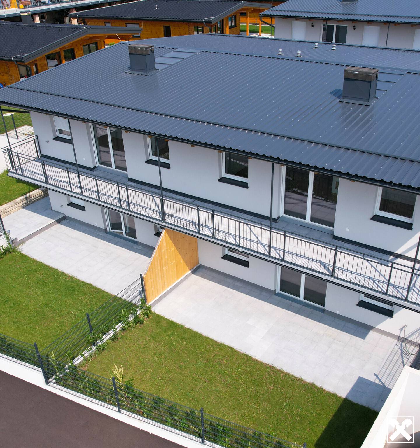 Neubau Erstbezug Wohnung mit Terrasse und Garten