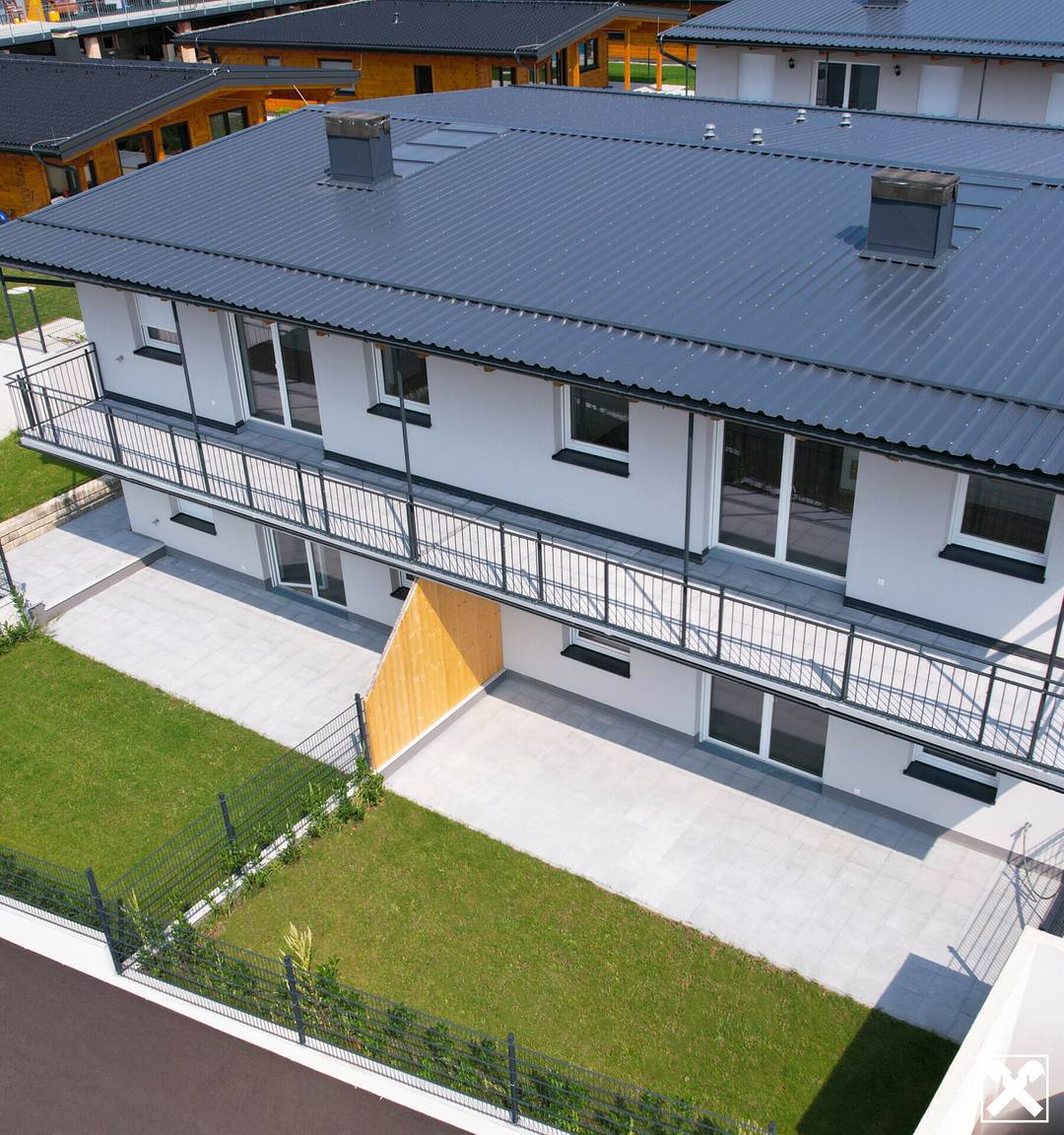 Neubau Erstbezug Wohnung mit Terrasse und Garten