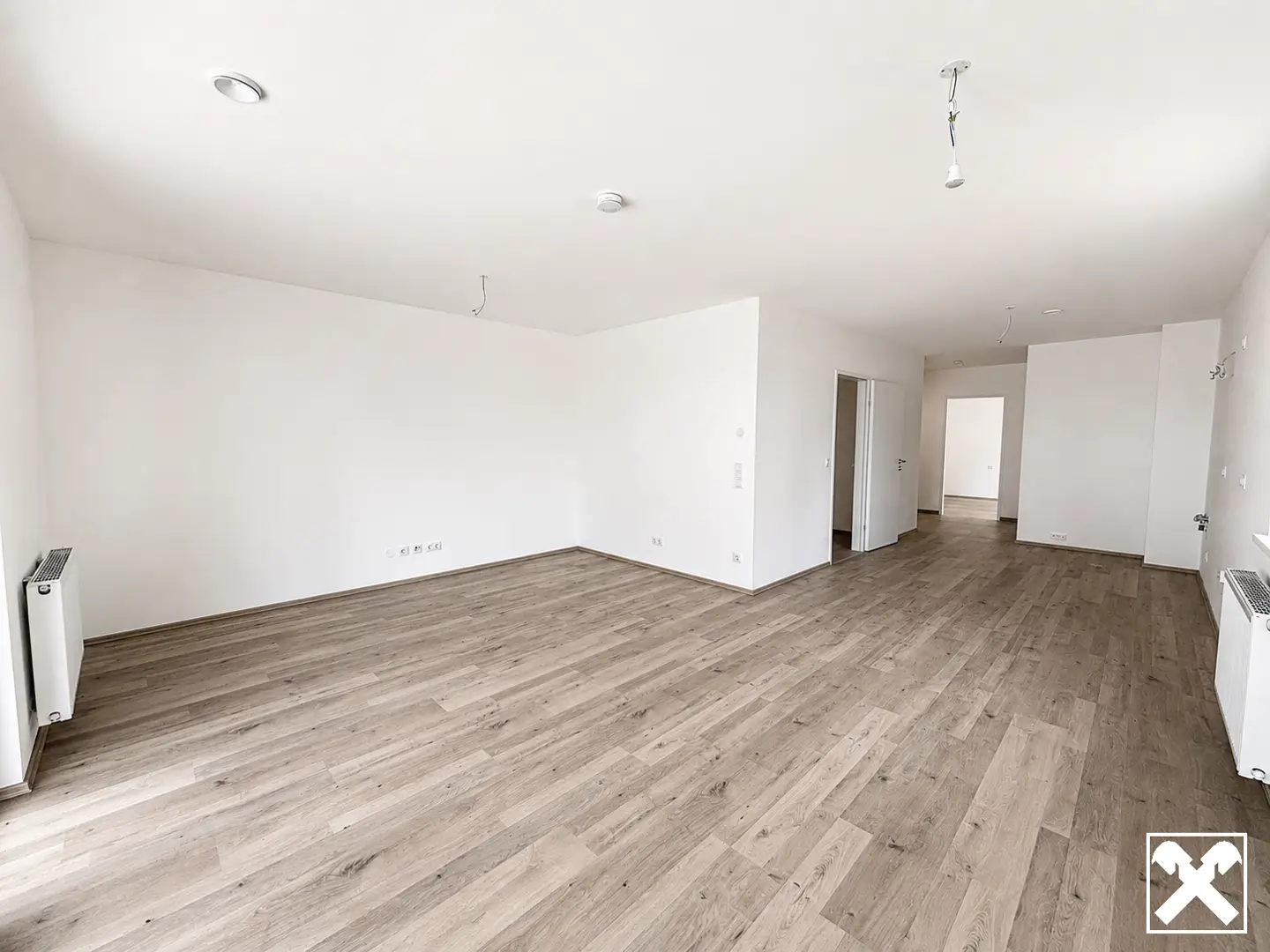 Newly built apartment with terrace and private garden