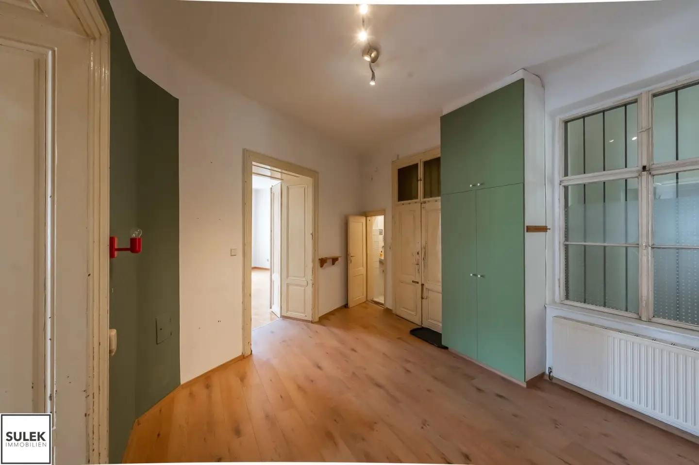 Spacious apartment near Augarten and Prater