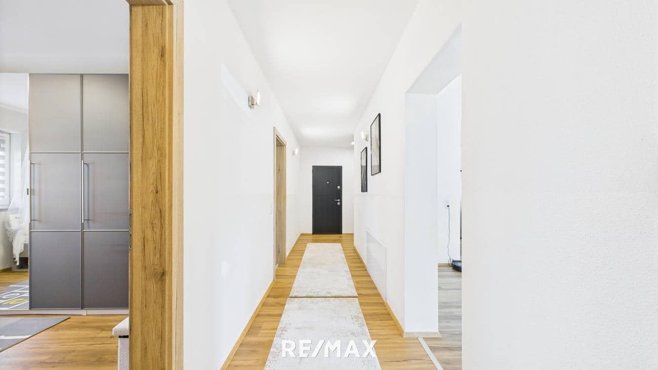 Mehrfamilienhaus in Piberbach – 250 m² Wohnfläche, 8 Zimmer, 1 Garage