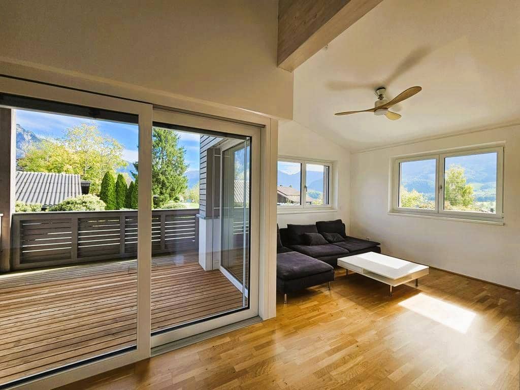 Dachgeschosswohnung Bergblick Loggia ruhige Lage
