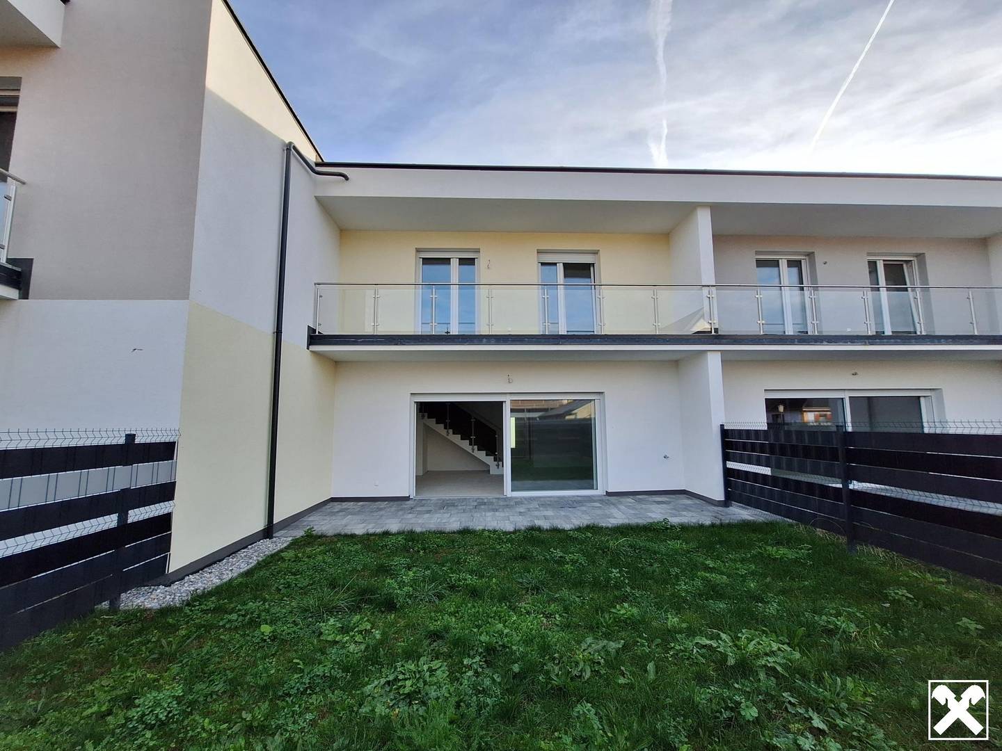 Drei belagsfertige Reihenhäuser in Rennersdorf, 116 m², 4 Schlafzimmer
