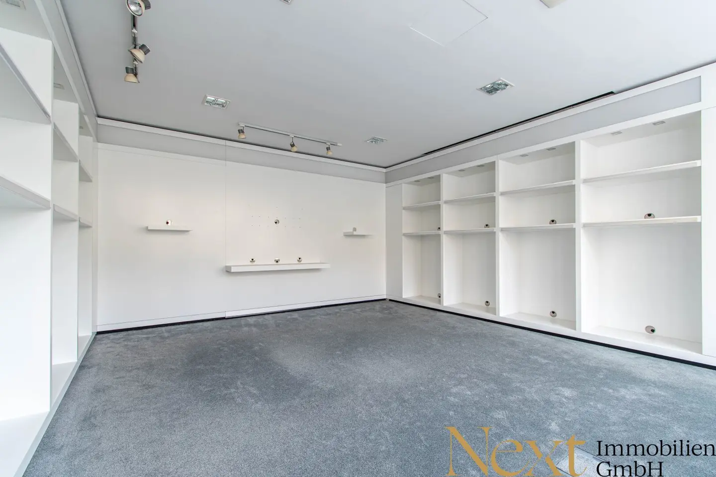 Office on Linzer Landstraße for rent