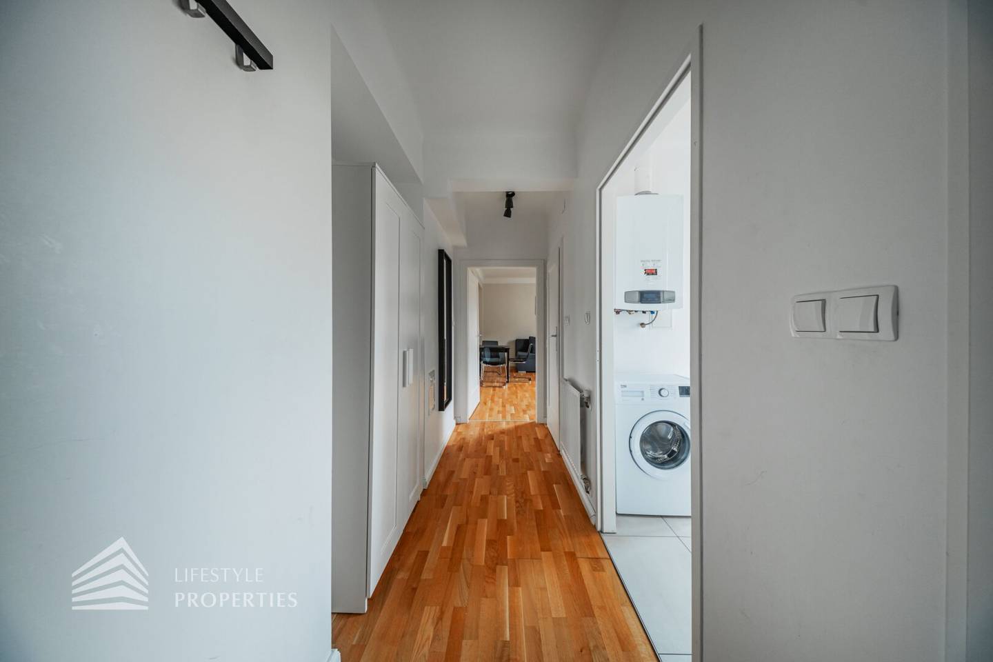 Wohnung near Meiselmarkt and U3 Johnstraße