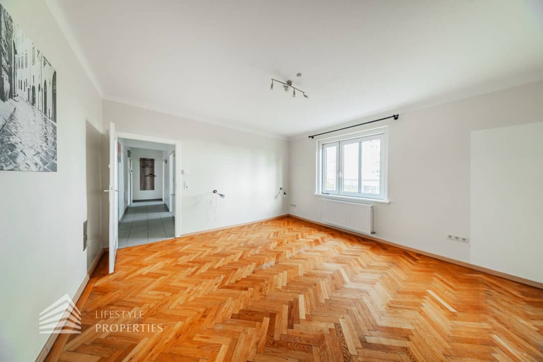 Wohnung hell nahe Meiselmarkt im Altbau