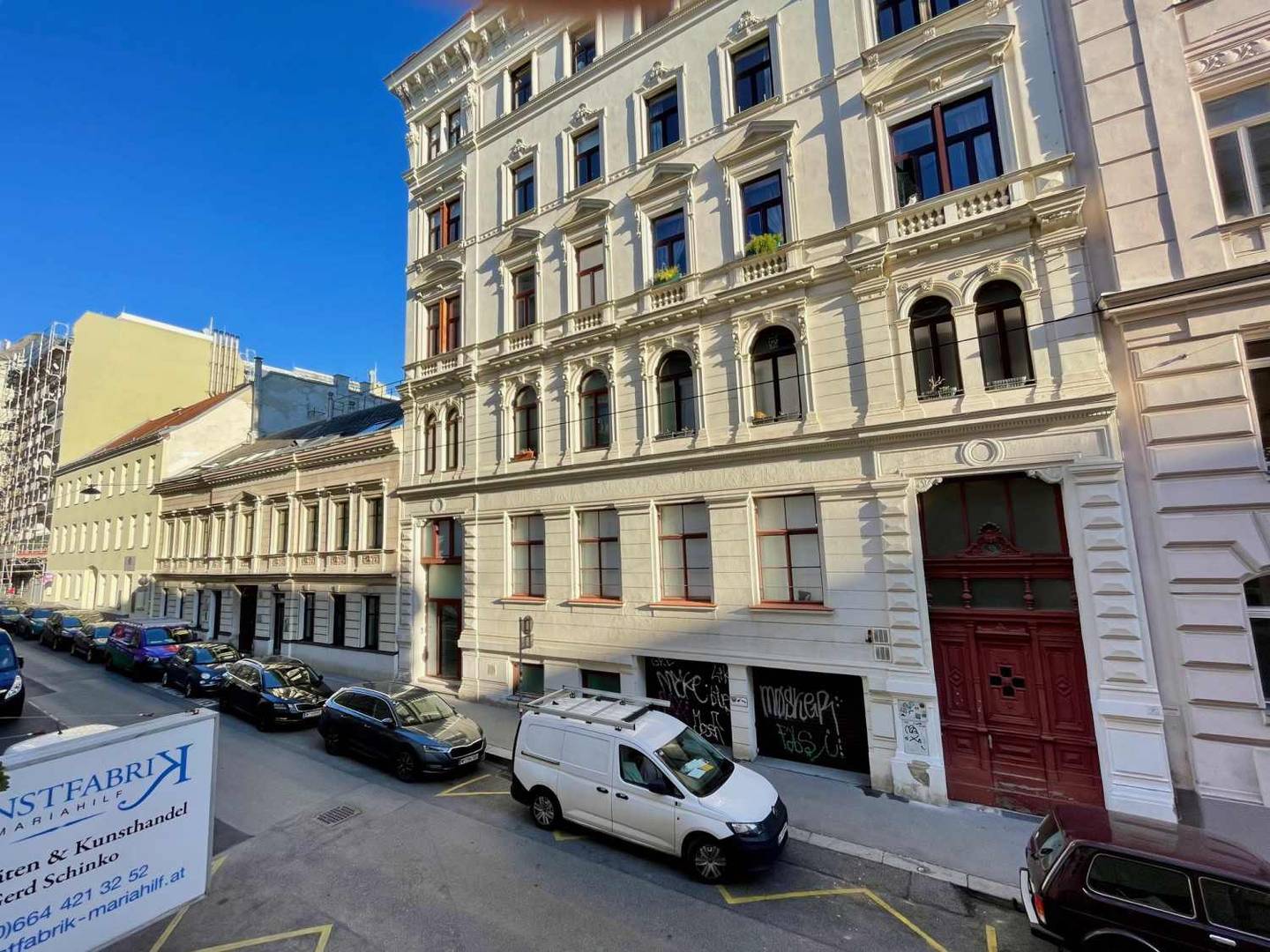 Wohnung im Altbau sechster Bezirk mit Aufzug