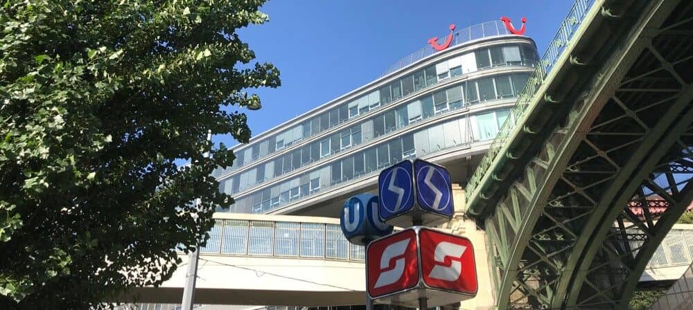Skyline Offices - Büros auf der U-Bahn