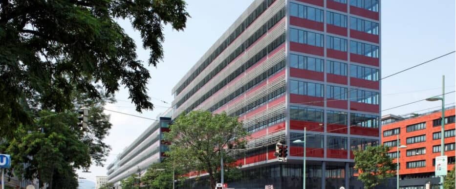 Bürofläche in Wien 3.OG ca. 335 m², U6-Nähe, Garage im Haus, zentral