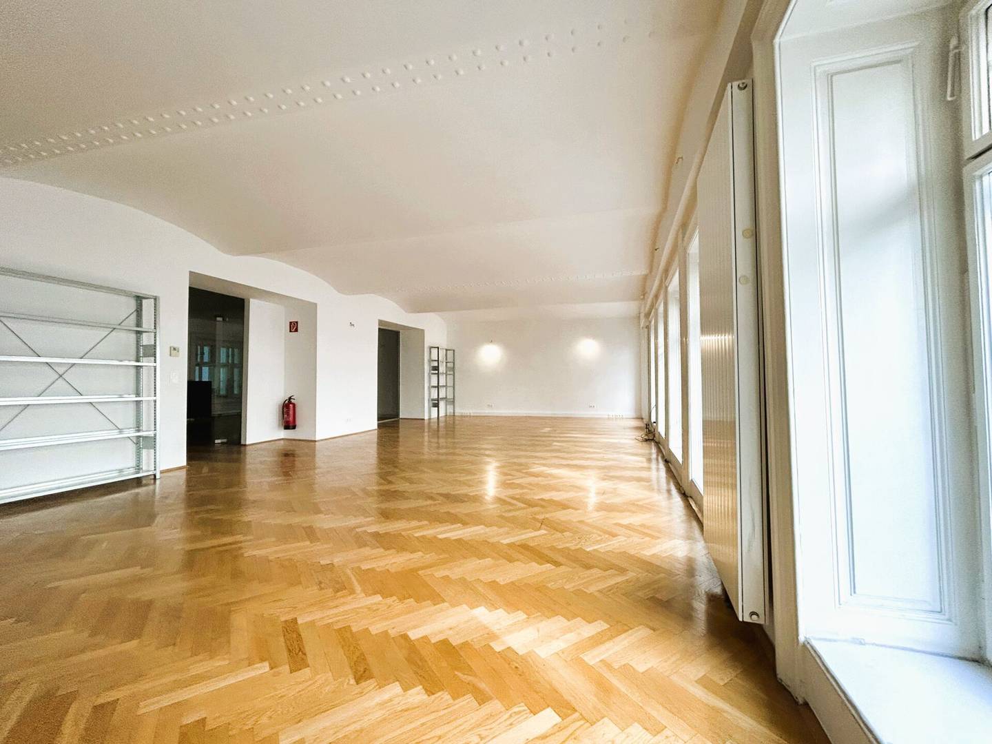 Apartment office space in prime location