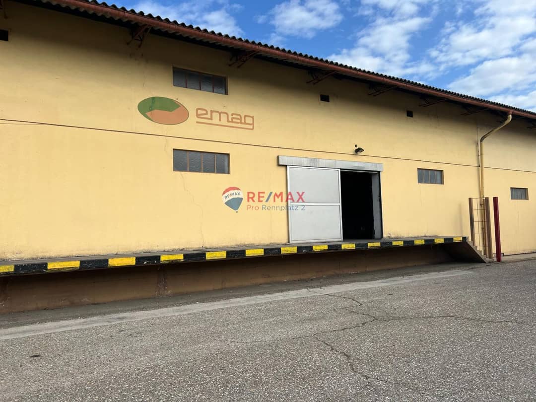 Lagerhalle am Frachtenbahnhof Klagenfurt – zentrale Lagerfläche