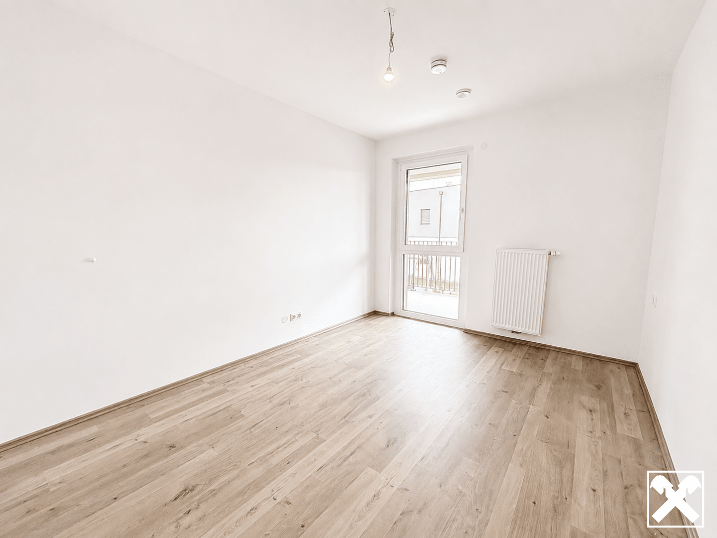 New build first occupancy balcony apartment