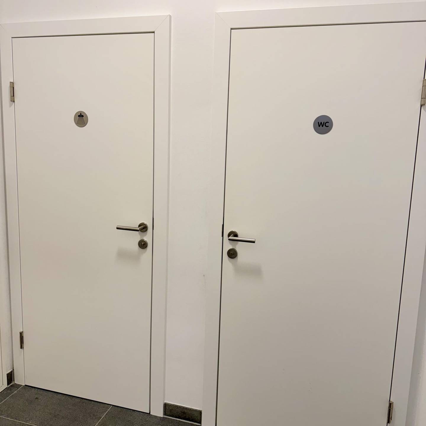 Jetzt durchstarten! Geschäftslokal/Büro in top Lage in Gramastetten - direkt an der Marktstraße.