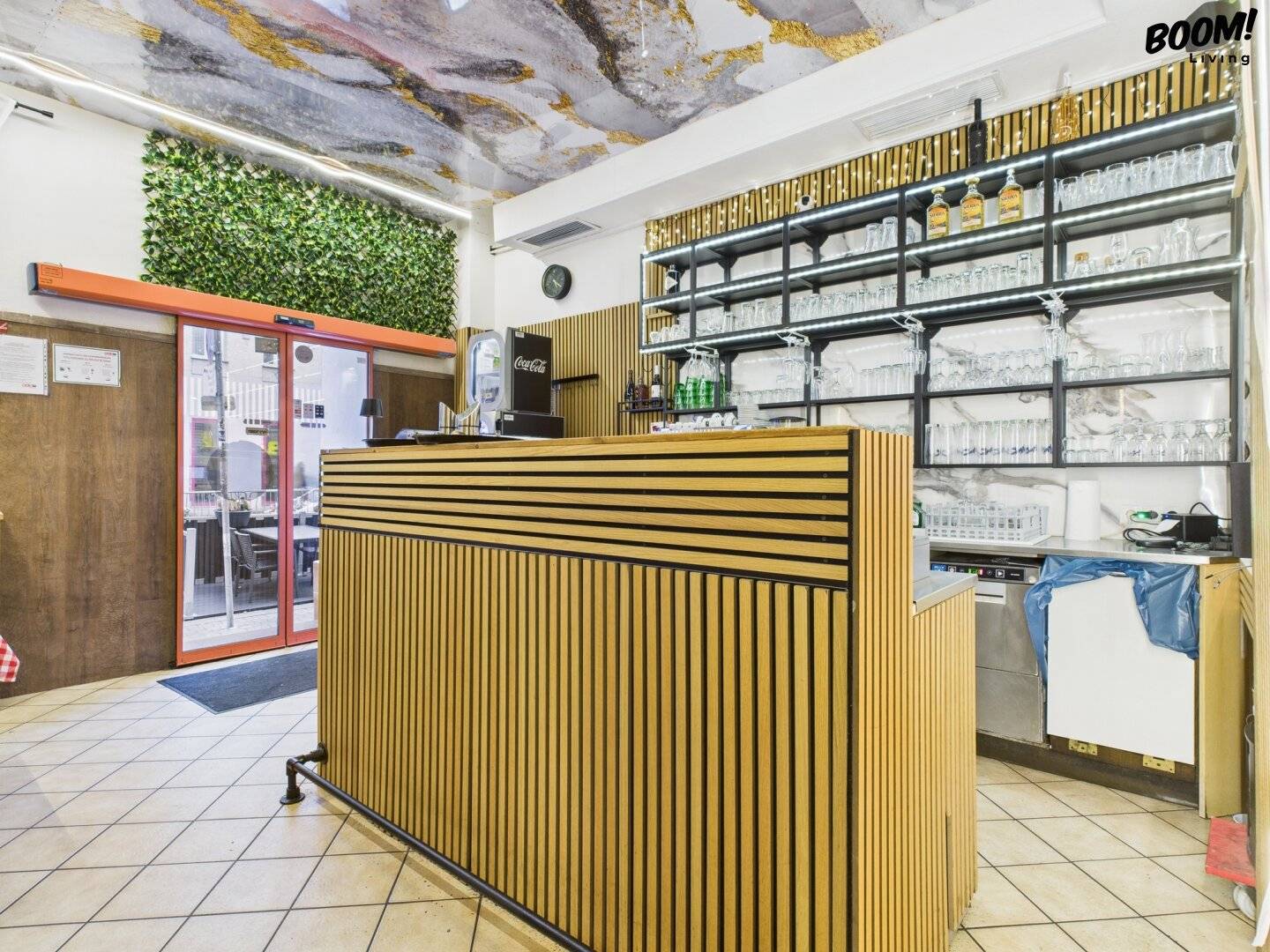 Restaurant Space 234m² Vienna 3rd Dist. w/ Garden