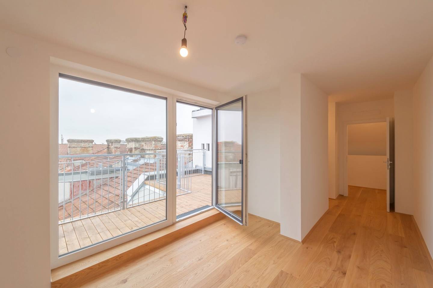 ++NEW++ Extraordinary 3 room new build apartment with balcony