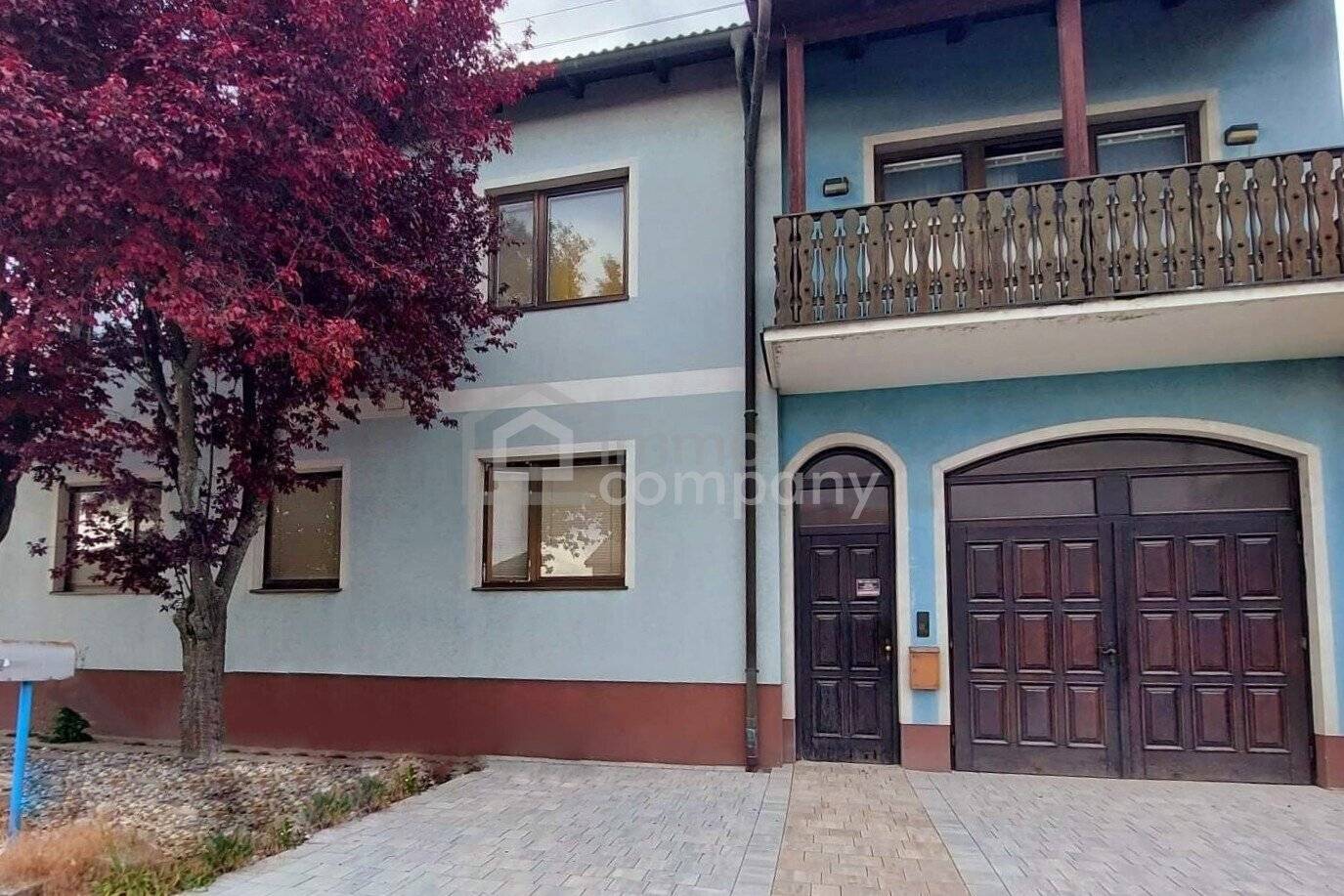 Großzügiges Haus mit 2 Wohneinheiten in Engelhartstetten 220 m²