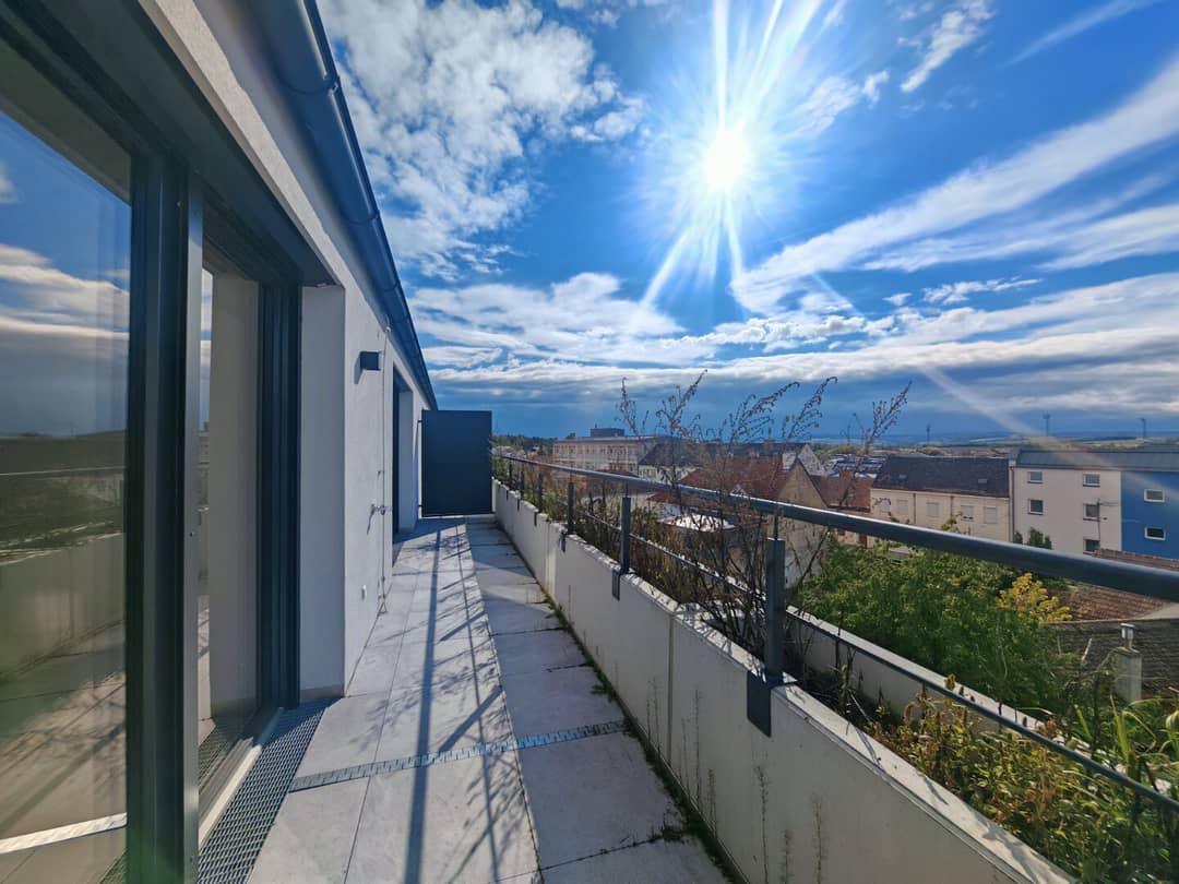 Etagenwohnung mit großer Terrasse und Weitblick