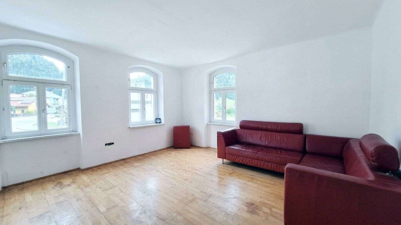 Lebens(t)raum Project Renovation Adventure with Potential in Forest Edge Location Near Ski Area and Waldrandlage near Skigebiet