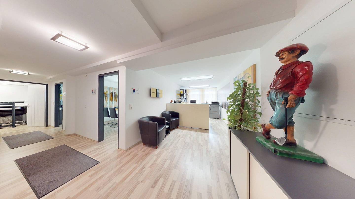 Hochwertige Büro- oder Praxisräume in St. Johann i. Tirol, ca. 95 m²