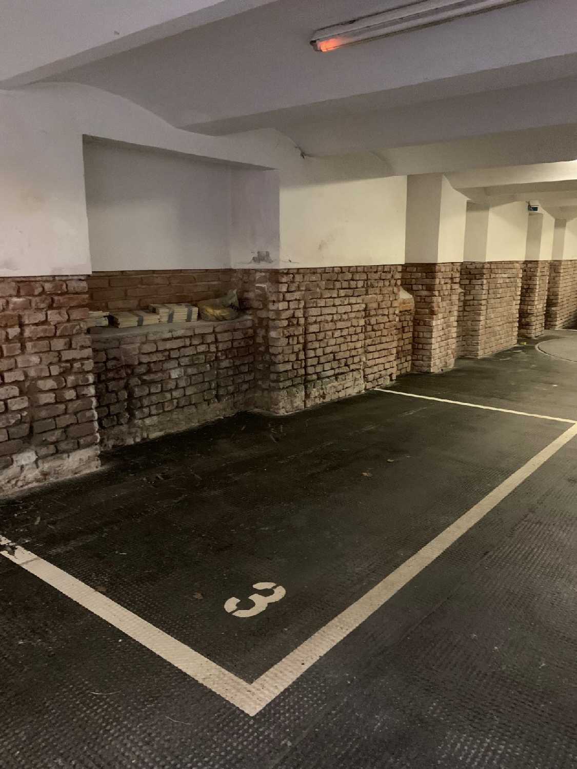 Einzelgarage in 1030 Wien, Stellplatz Nr. G3, ab Dezember verfügbar