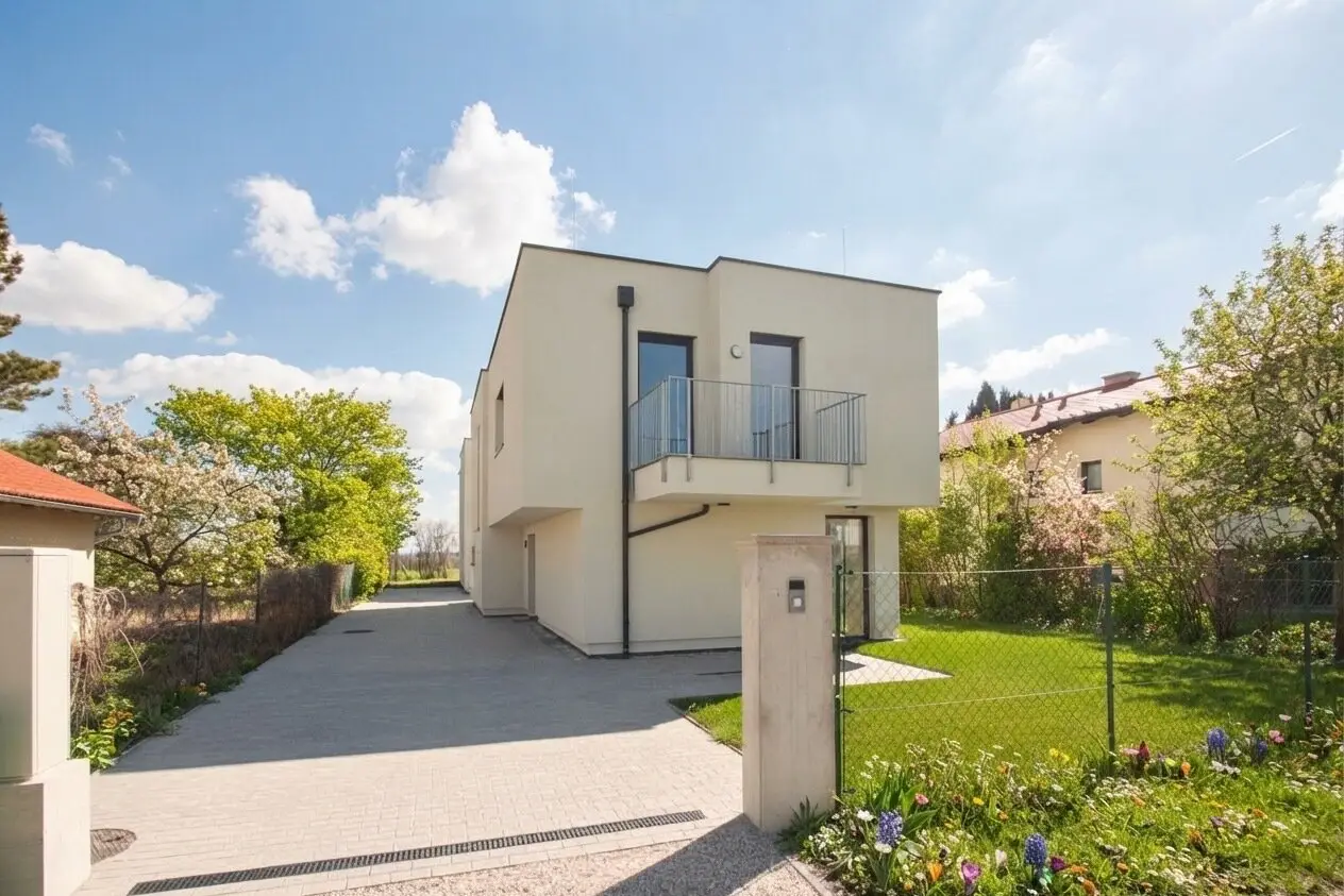 Modern single-family house brick masonry construction with plenty of space, bright interiors &amp; optimal room layout including parking space