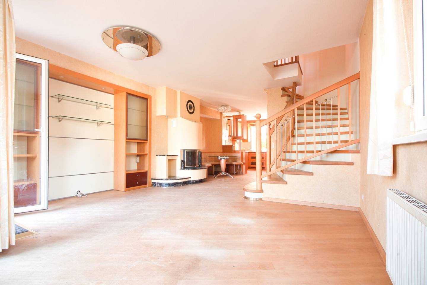 Corner townhouse with garden and fireplace at Schafberg