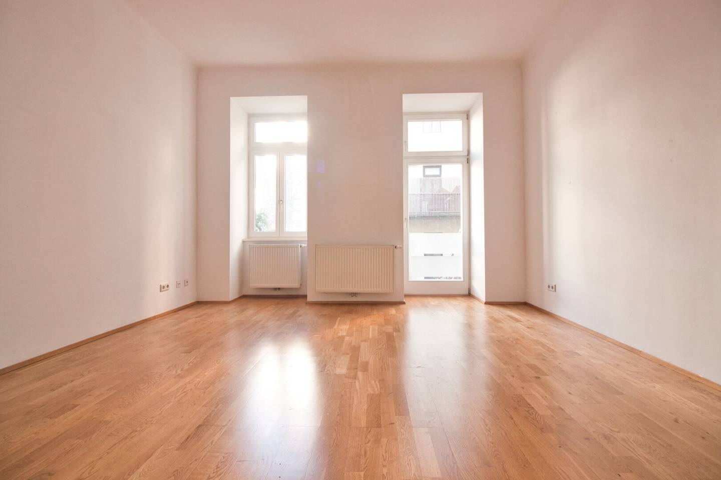 Gepflegte Altbauwohnung Hofseitiger Garten