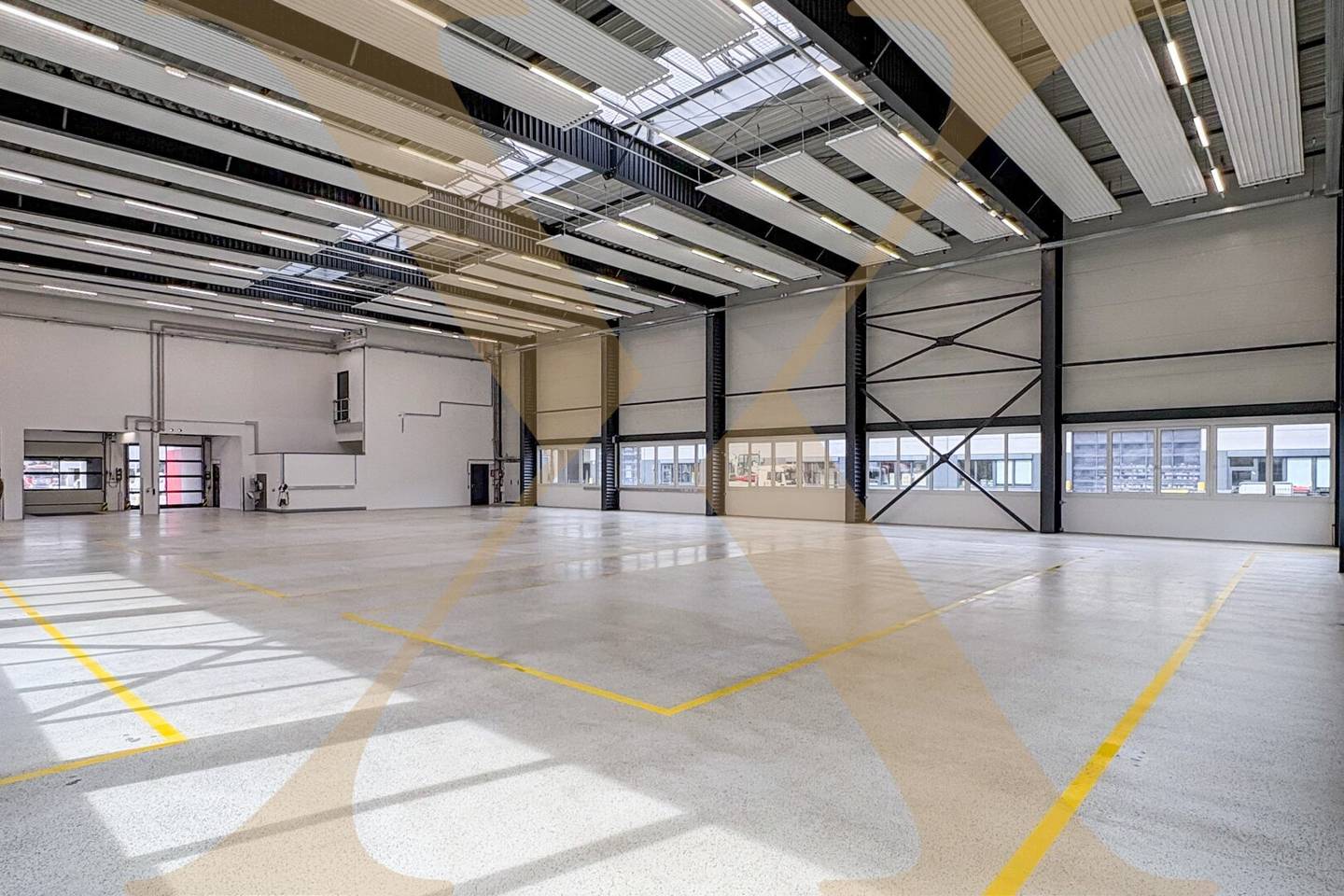 High quality commercial property in the best location in Linz for rent