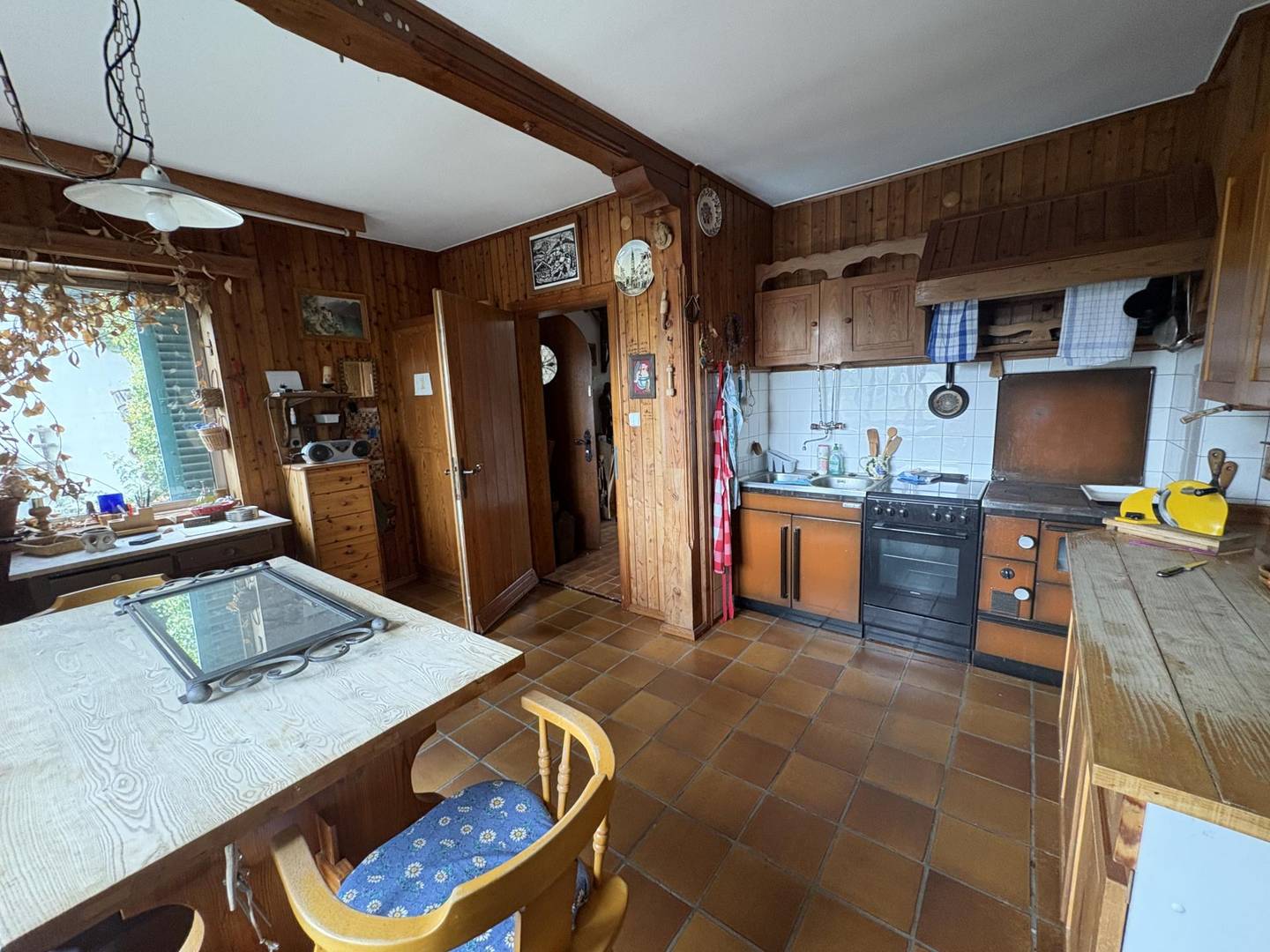 Älteres Wohnhaus mit Platz für Hobby, Handwerk und Ideen