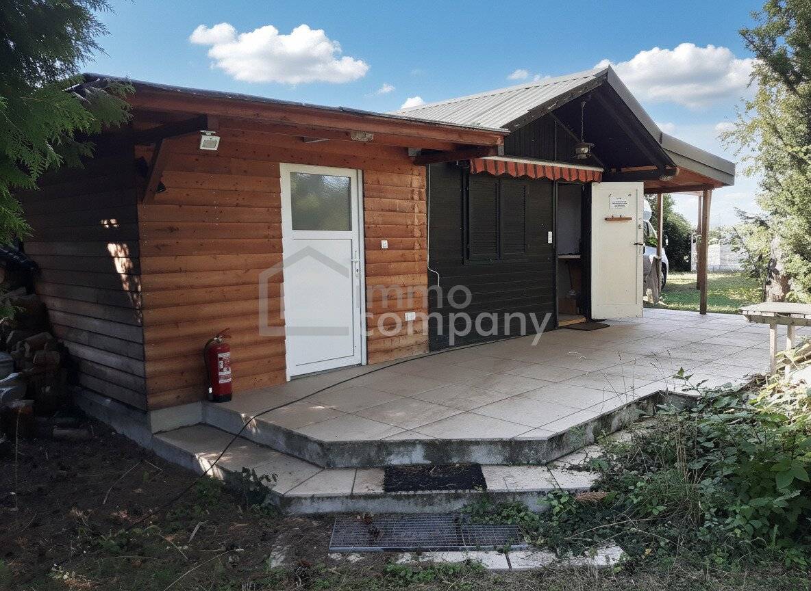 Haus am Neufeldersee in Hornstein, 48 m², Holzbau, Terrasse