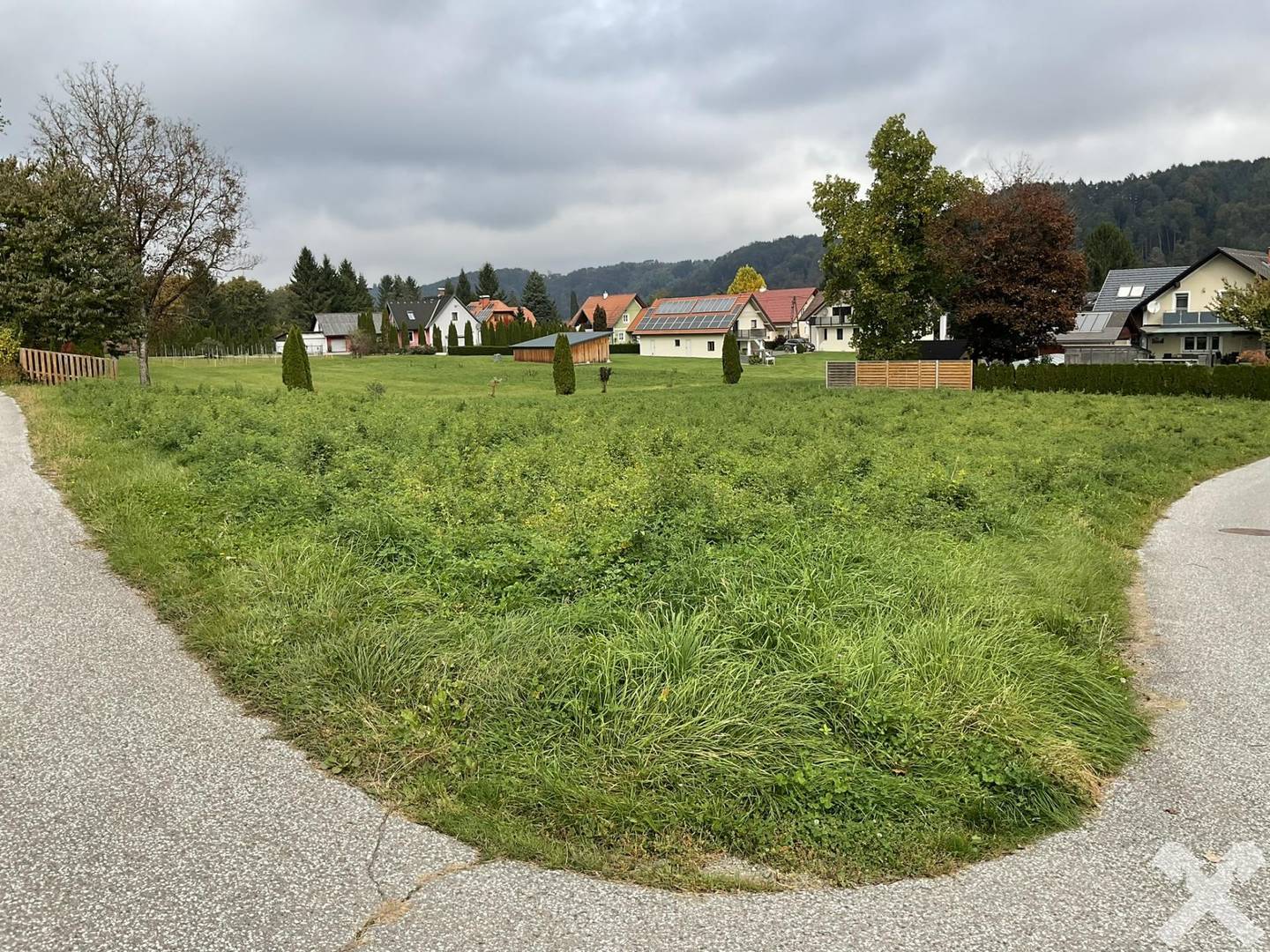 Großzügiges Baugrundstück in Oberhaag - ruhige Lage, teilbar, 3.480 m²