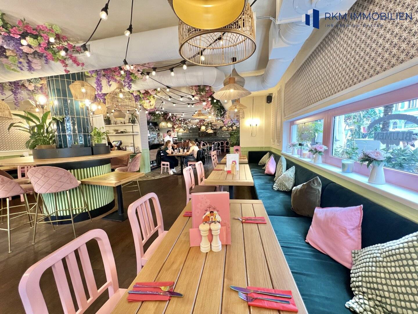 Top Gastgewerbe 306m² mit Garten, Bar & Terrasse in 1180 Wien – 2,29 Mio € Kaufpreis!