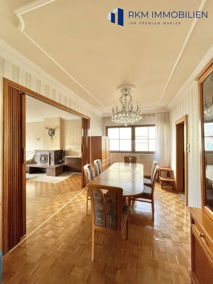 Geräumiges 5-Zimmer-Einfamilienhaus mit Garten perfekt für große Familien