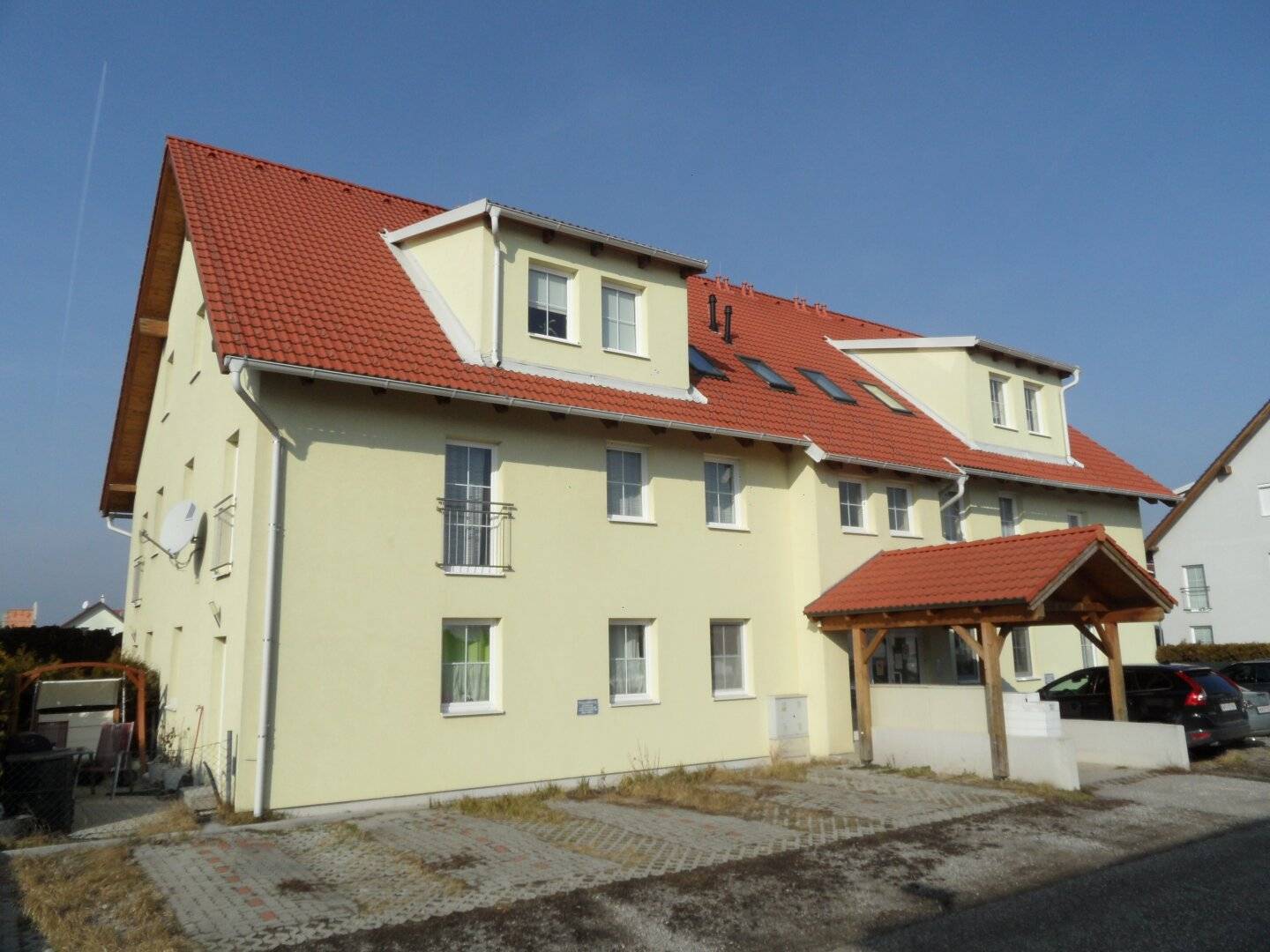 Apartment near S2 station with floor heating