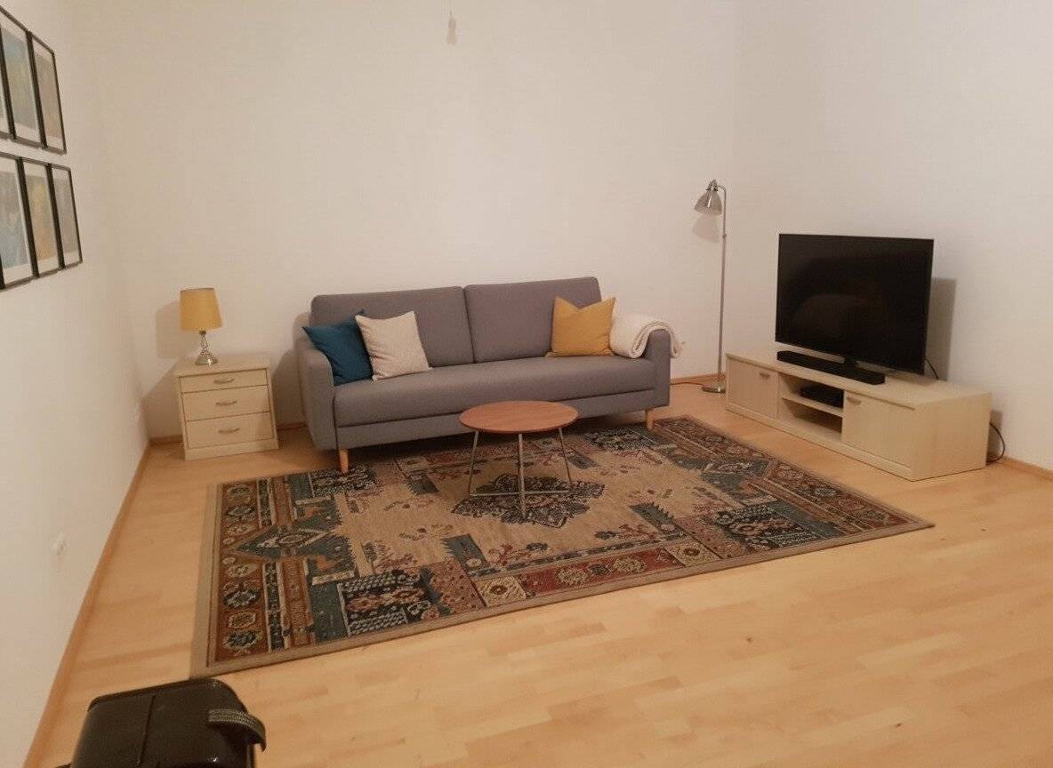 Wohnung mit Gartenmitbenutzung ruhiger Lage