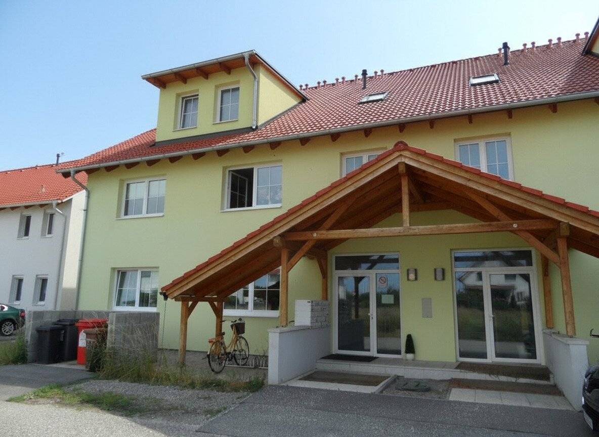 Wohnung neuwertig mit Fußbodenheizung Grünlage