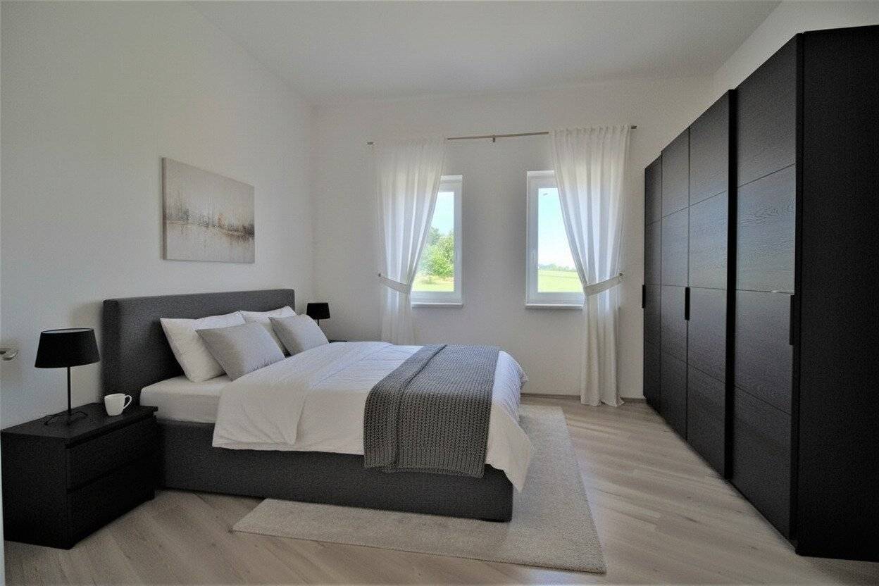 Semi detached house in the green with distant view Buy or rent