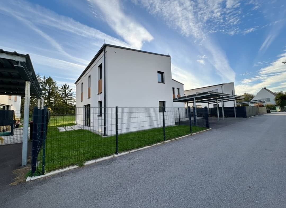 Moderne Doppelhaushälfte in Steinabrückl–Erstbezug, Garten & Terrassen