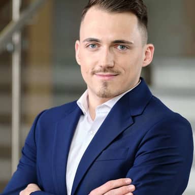 Julian Fiedler, MBA