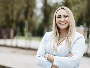 Deborah Niedertscheider