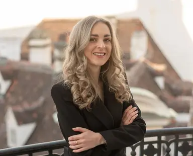 Julia Pauer